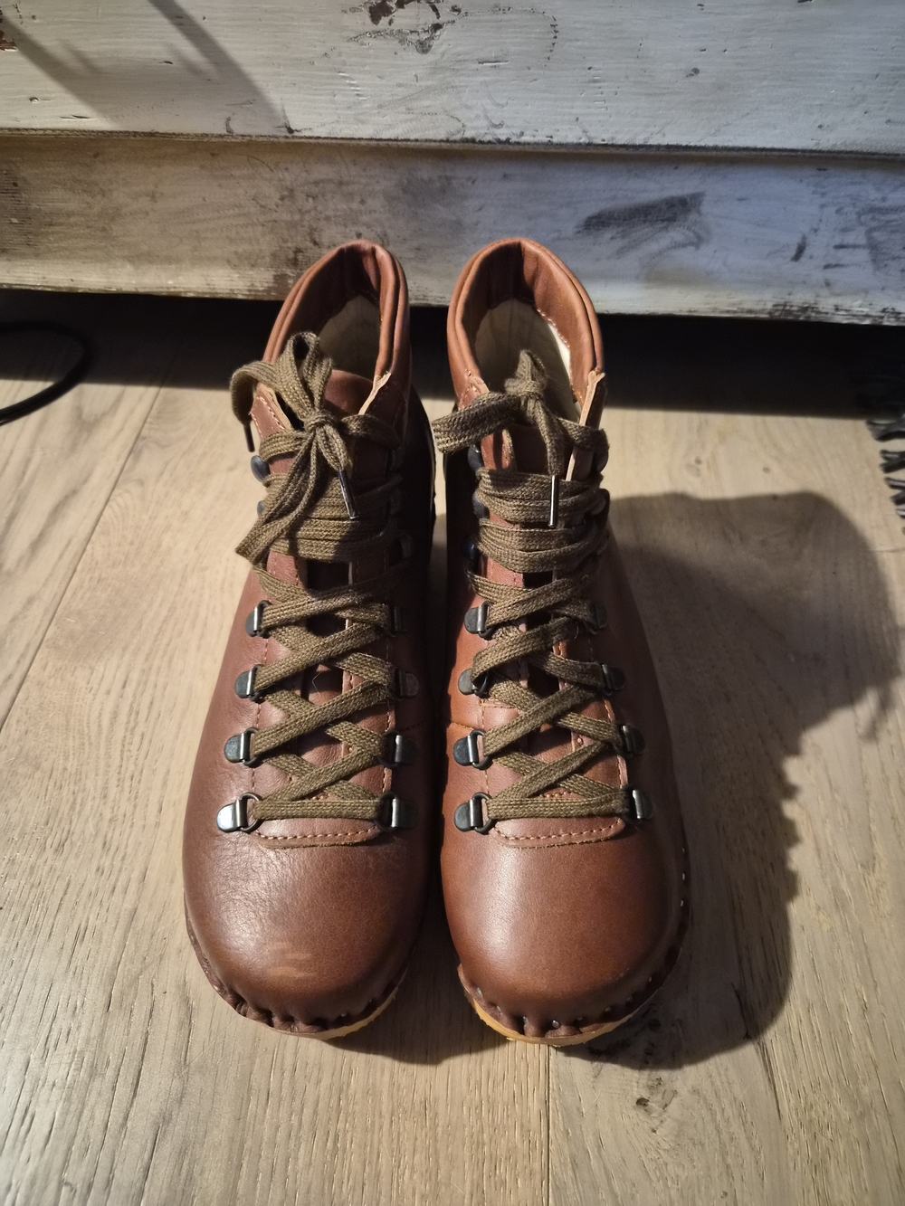 Women's Brown Troentorp Leather Lace-Up Boots